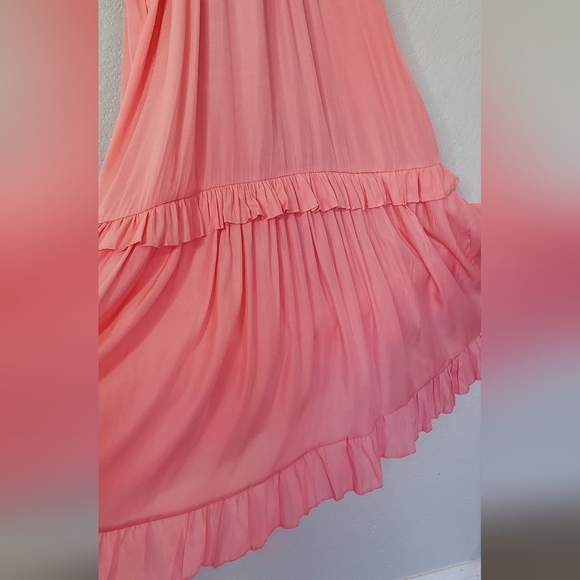 Halter Tied Neck Pink Tiered Ruffle Boho Flowy Maxi Dress W/ Pockets Size Medium - Picture 9 of 9